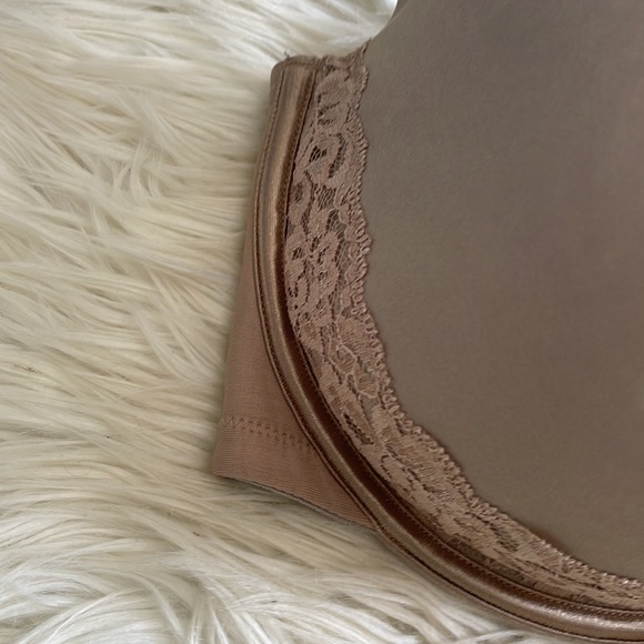 Vanity fair tan Lacey underwire adjustable straps bra sz 40 DDD lightly padded - Picture 8 of 17